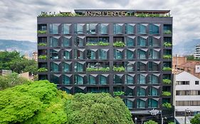 Hashtag 98 Hotel By Jalo